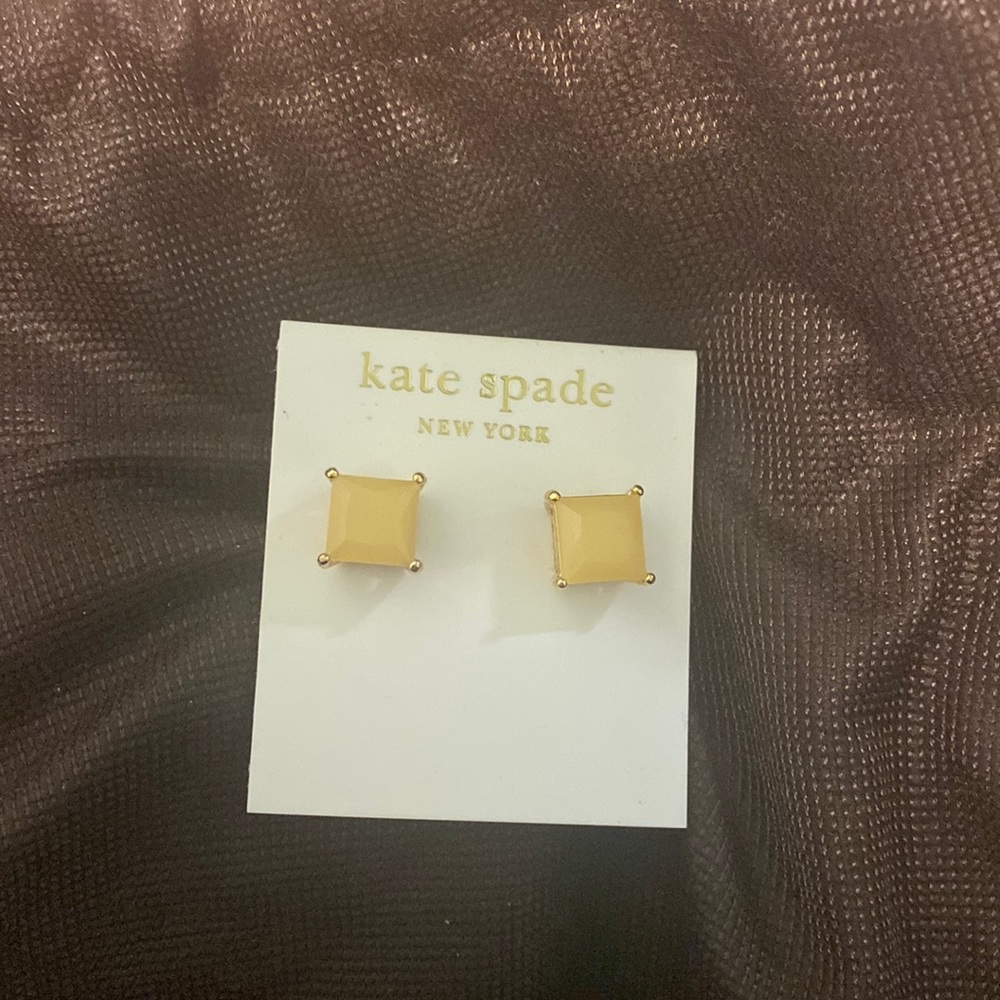 NWT Kate Spade Stud Earrings - apricot & gold